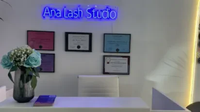 ANA LASH DESIGN STUDIO