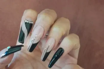 Sion Nails