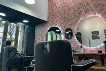 Barber Van Shop