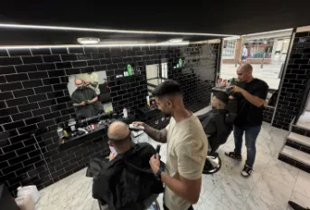 World Barber Studio