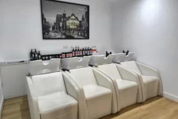 Carest Peluqueria Y Belleza